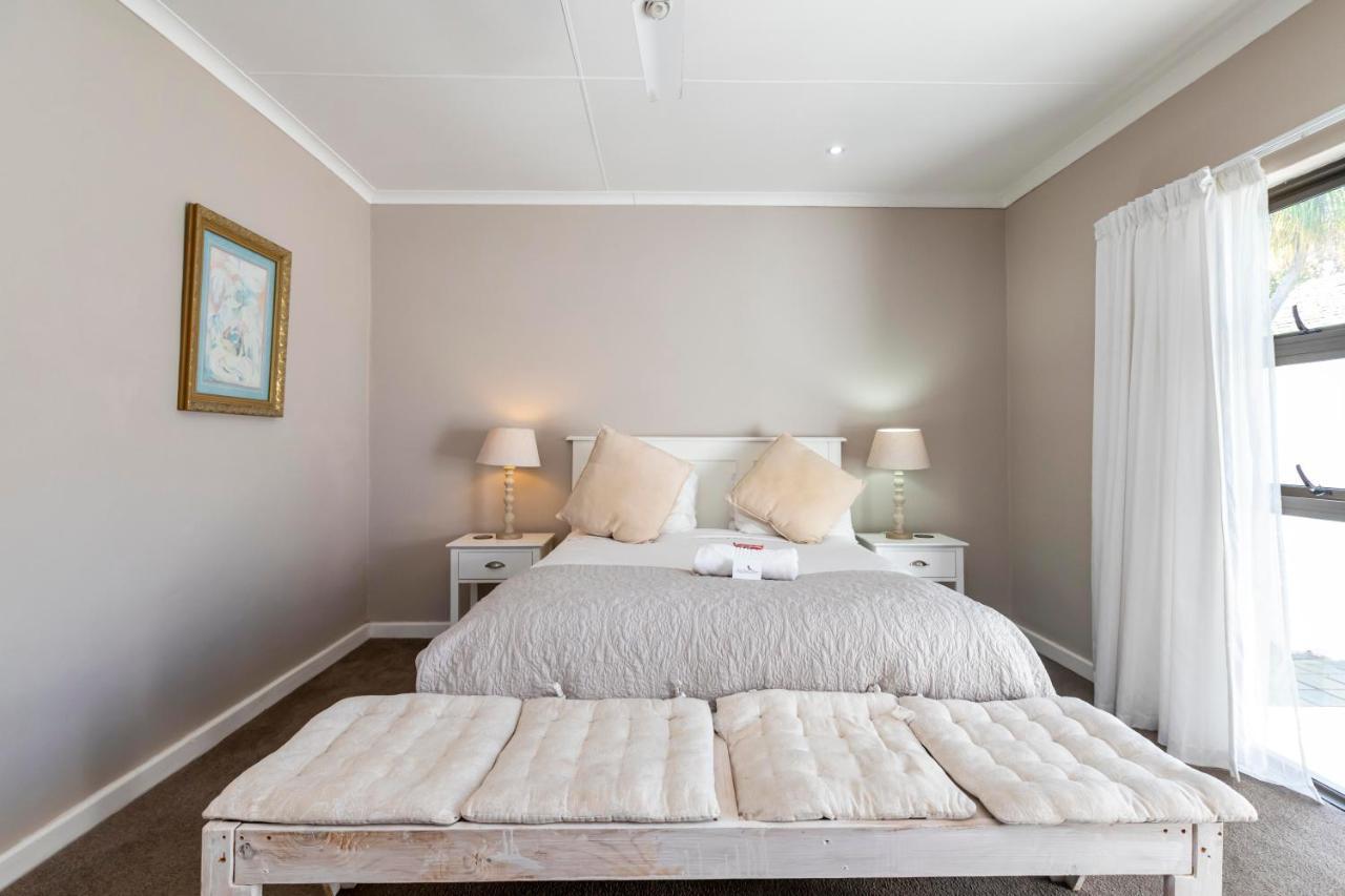 Fish Eagle Manor Bed & Breakfast East London Bagian luar foto