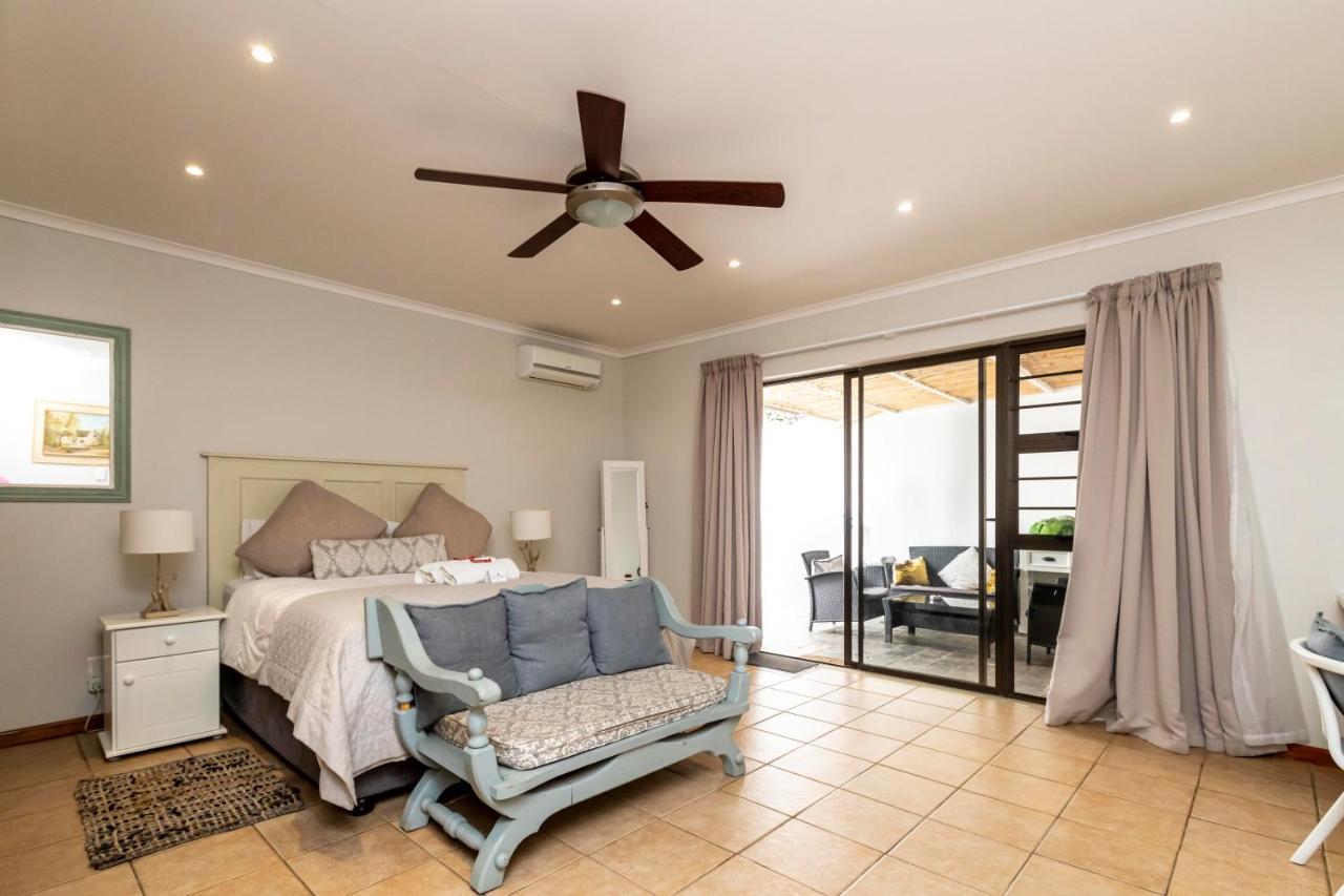Fish Eagle Manor Bed & Breakfast East London Bagian luar foto
