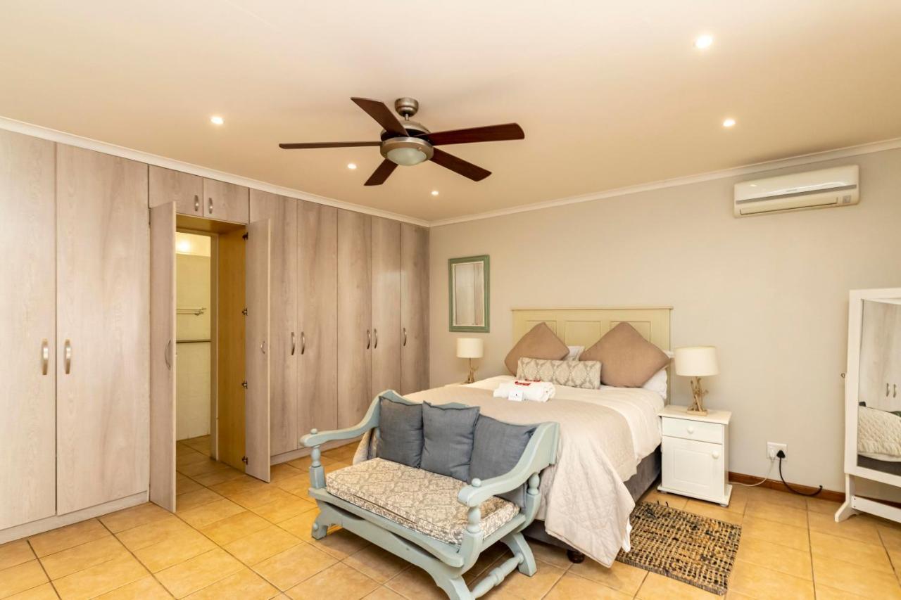 Fish Eagle Manor Bed & Breakfast East London Bagian luar foto