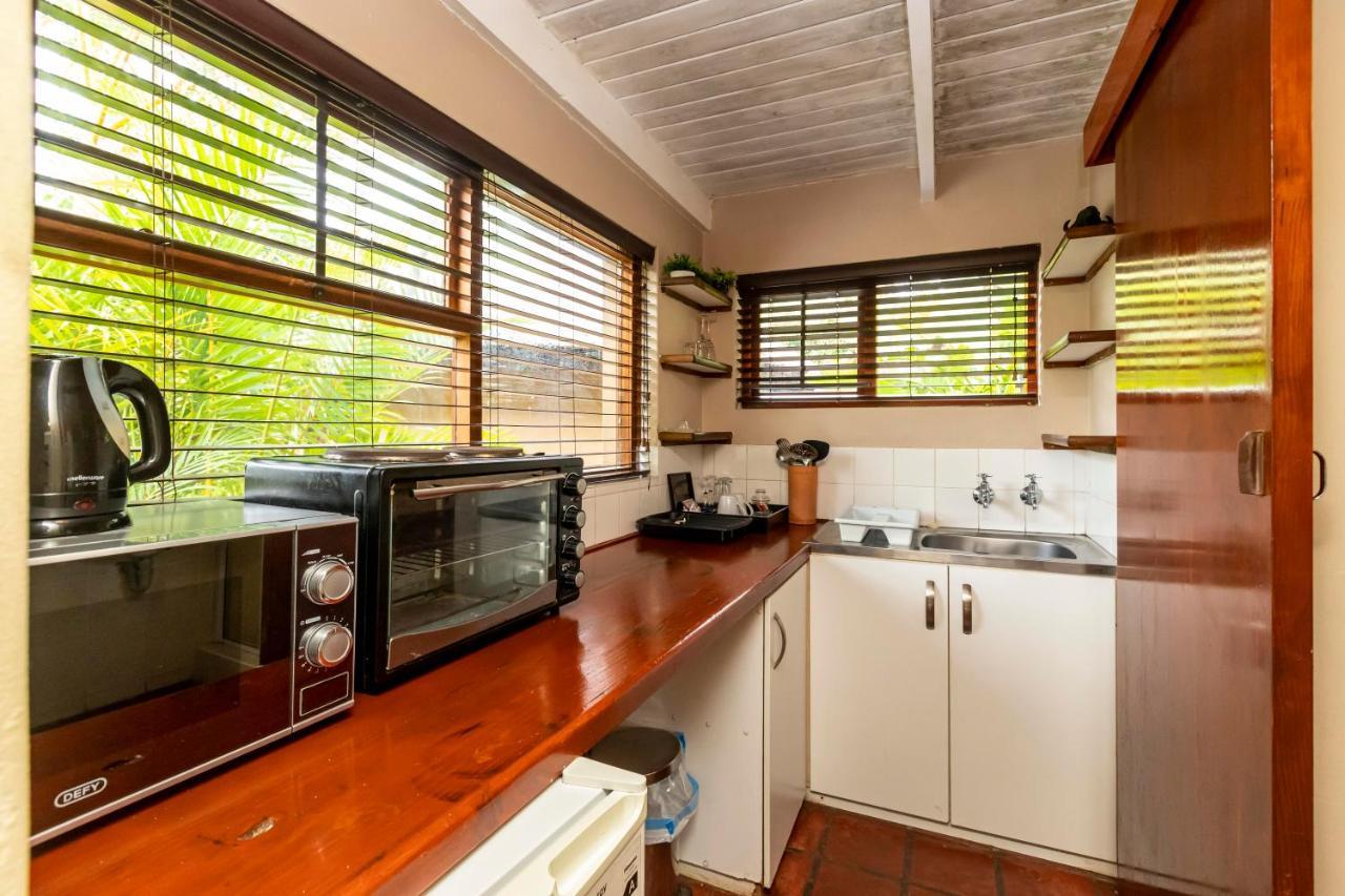 Fish Eagle Manor Bed & Breakfast East London Bagian luar foto