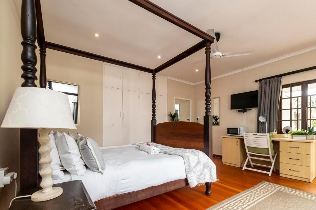 Fish Eagle Manor Bed & Breakfast East London Bagian luar foto